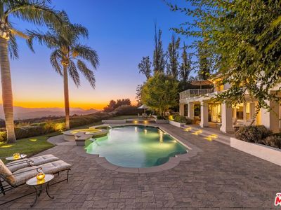 3011 Mountain Park Dr