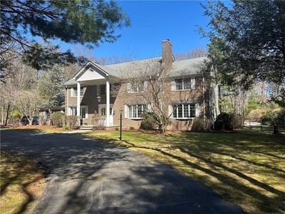 150 Woodbridge Dr