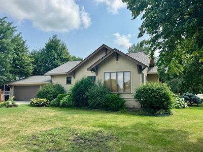 1008 W Ash Ave