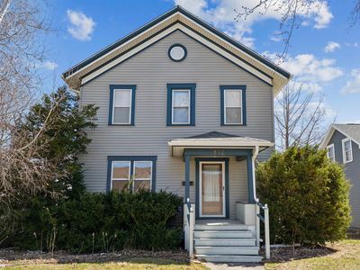 932 East St