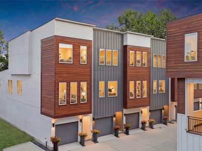 2505 Bluebonnet Ave #12