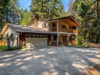 Property at 510 Thornbrook Dr, Merlin, OR