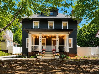 115 S 50th St
