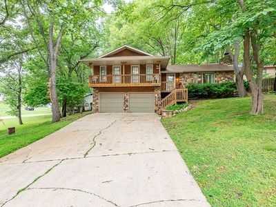 3757 E Ebony Place