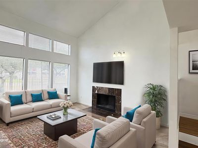 6633 W Airport Blvd APT 101