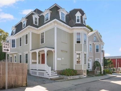 109 Church St APT 3
