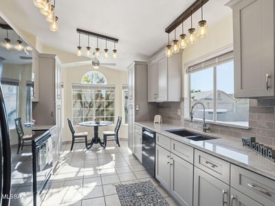 2988 W Laquila Aerie