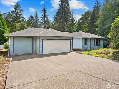 6037 NE Whale Dancer Court NE