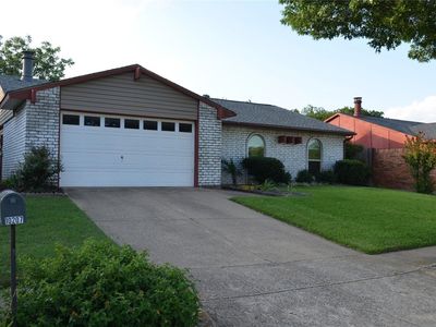 10207 Sweet Gum St