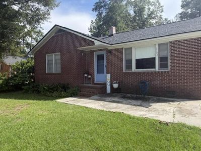 2703 N Oakridge Cir