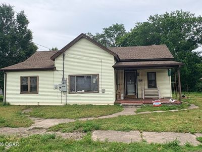 Property at 425 N Fountain St, Carterville, MO