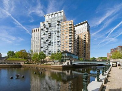 200 Exchange St Unit 1112