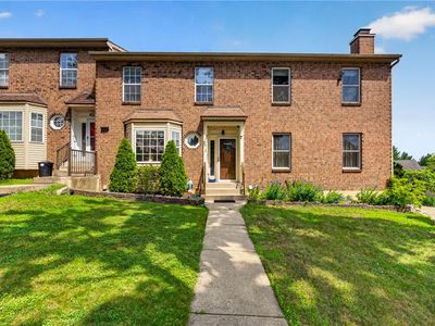 1910 Alberta Dr