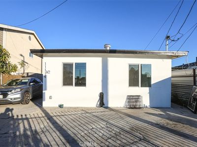 11114 Willowbrook Ave