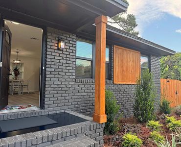 27 Driftwood Pkwy SW
