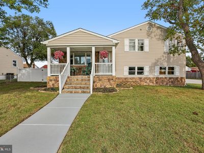 8469 Kenton Rd