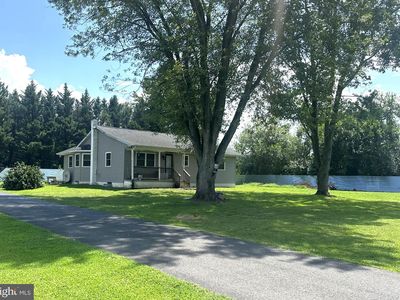 240 Round Top Rd