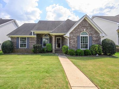 145 Stratford Cir