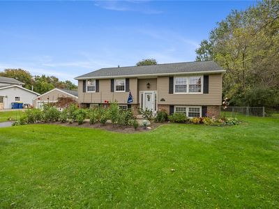 754 Pinnacle Rd