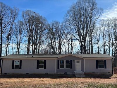 6008 Apple Wyrick Rd