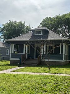 303 Fowler St