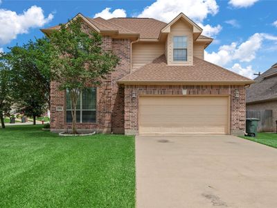 1904 Debbie Dr