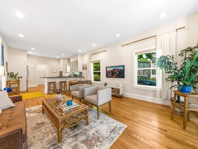 36 Oak St #1