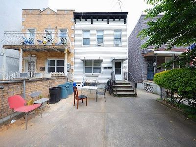 203 Gelston Ave