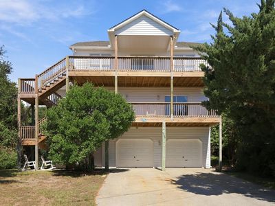 5706 Beach View Ln