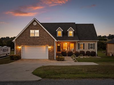 190 Riverbend Dr