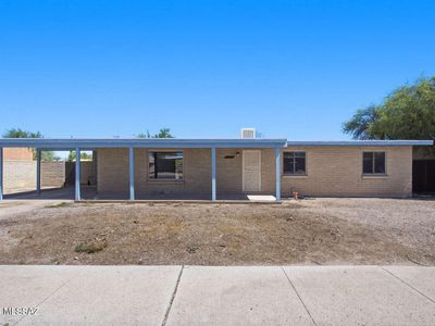 7321 E Tamara Dr