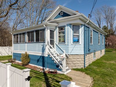 Property at 992 Lees River Ave, Somerset, MA
