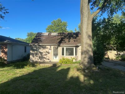 Property at 21640 Jacksonville St, Farmington Hills, MI