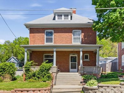 301 Grace St