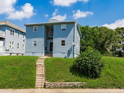 5211 Montgomery Rd