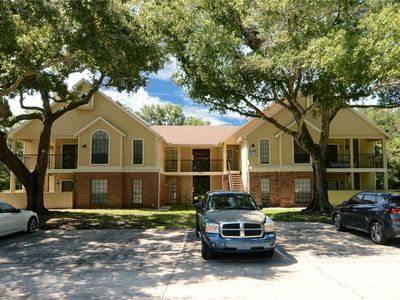 8746 Mallard Reserve Dr UNIT 204