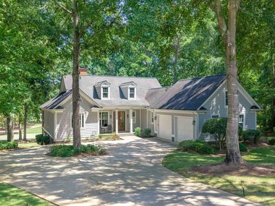 100 Greenwood Ct