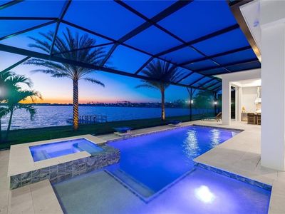 11371 Canal Grande Dr