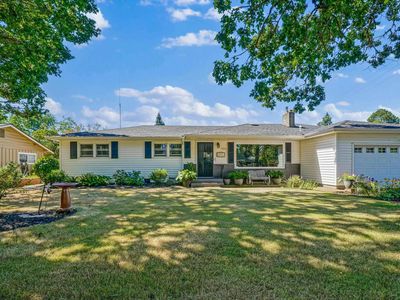408 Idylwood Dr SE