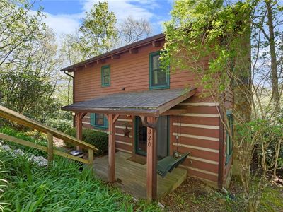 320 Holly Lane