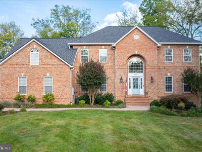 50 Rockaway Ct