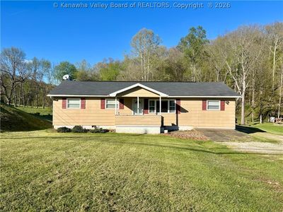 Property at 2530 Greenhills Rd, Ravenswood, WV