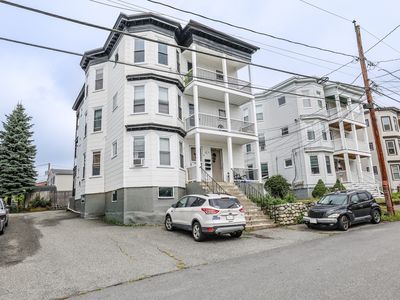 19 Sturgis St