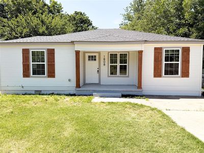 1808 NW Kingsbury Ave