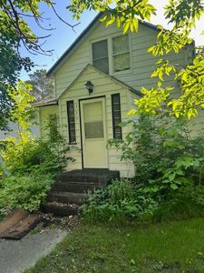 317 1st Ave SW
