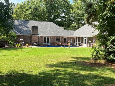 306 E Meadowbrook Dr