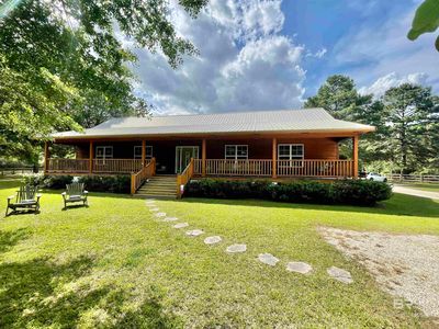 445 Sundance Ln