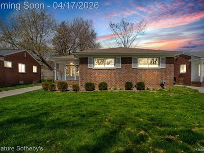 234 W La Salle Ave