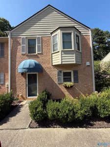 3211 Wisteria Cir