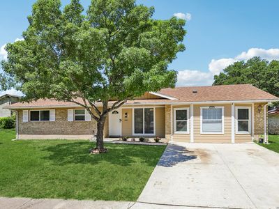 2323 Townbreeze